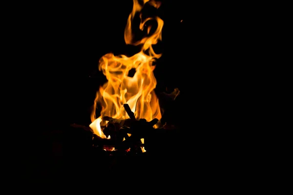 火の抽象的背景の眺め — ストック写真