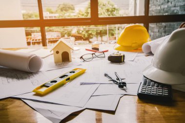 Konsept mimarlar, ekipman mimarları Ofiste bir planla, Vintage, Sunset ligth. seçici odaklanma