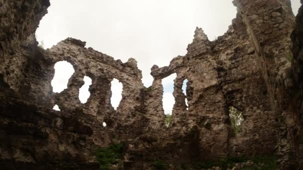 Castello dei Cavalieri Templari il più antico in Transcarpathia rovine del castello — Video Stock
