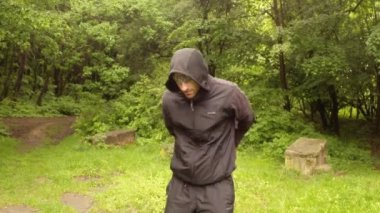 Öğretim antik sihirli Hint movementthe ilk serisi parkta gösterir: genel plan, orta atış, yakın çekim