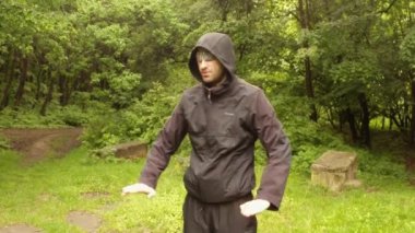 Öğretim antik sihirli Hint movementthe ilk serisi parkta gösterir: genel plan, orta atış, yakın çekim