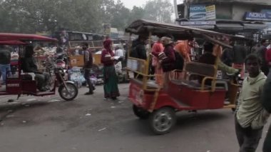 Kızılderililer sokaklarda Yeni Delhi, Hindistan