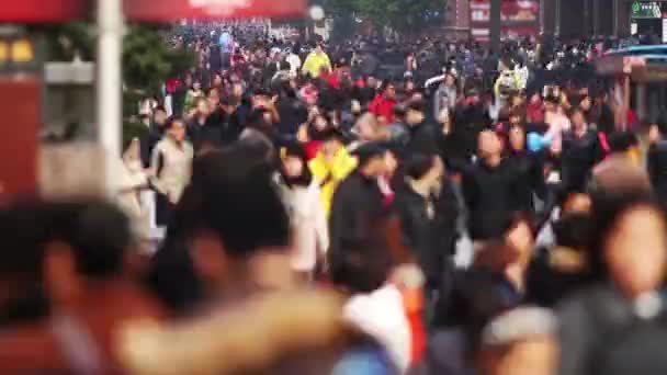 Temps écoulé entre le trafic achalandé des foules sur Nanjing Road — Video