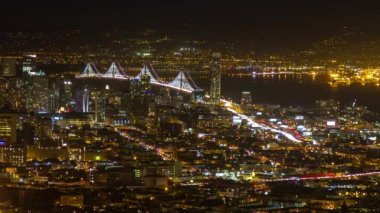 Defne köprü gece trafik