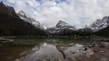 Göl O'Hara, bulutlu gün