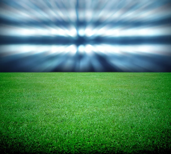 Campo di calcio e le luci luminose — Foto Stock