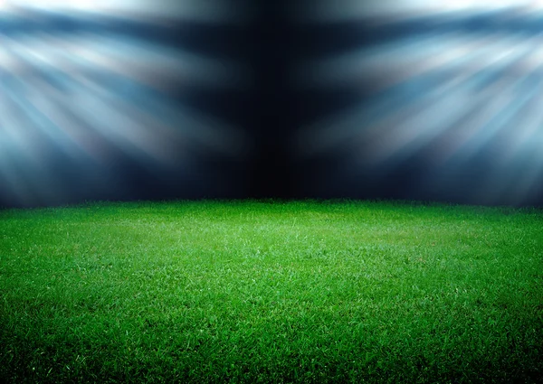 Lapangan sepak bola dan lampu terang — Stok Foto