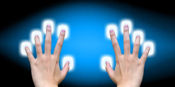 Scansione del dito su un'interfaccia touch screen — Foto Stock