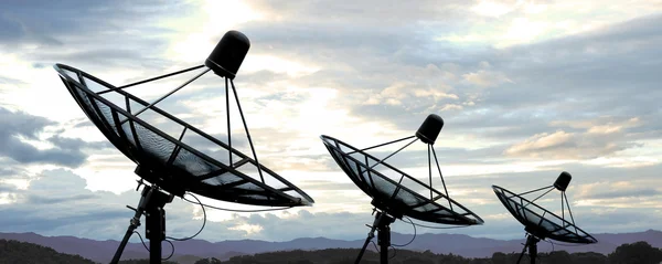 Antena satélite — Fotografia de Stock