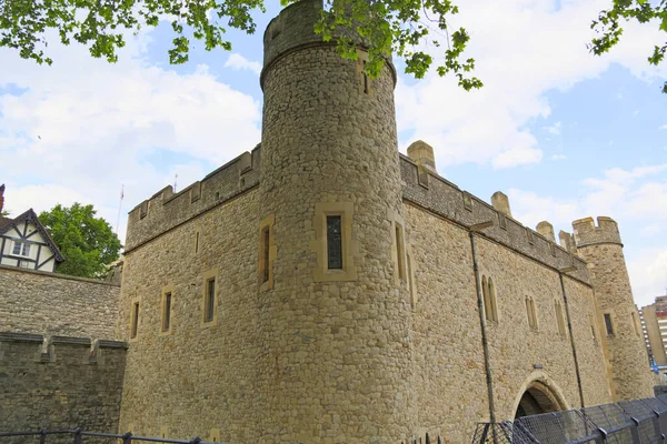 Londres Gran Bretaña Mayo 2016 Antigua Torre Fortaleza Orillas Del — Foto de Stock