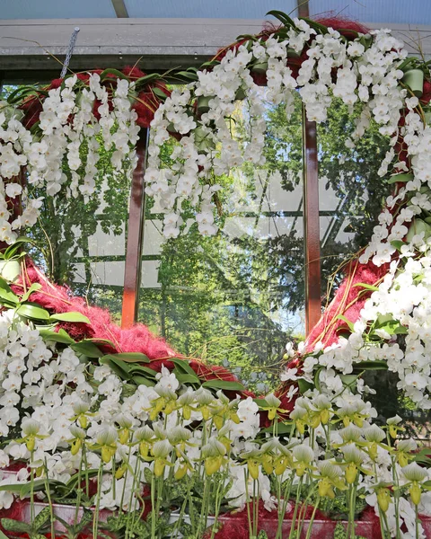 Lisse Nederländerna April 2018 Keukenhof Trädgårdar Paviljong Med Blommig Design — Stockfoto