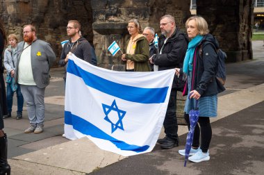 Memorial of the october 7th attack of the Hamas in Israel, christian and iranian remembering the victims and hostages of terror attack, Gaza war between jews and muslims, Trier, Germany, october 7th 2025