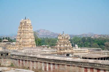 Hampi, Virupaksha tapınağı, Hinduizm kültürü ve dini, Güney Hindistan, antik Vijayanagara İmparatorluğu medeniyetinin tarihi anıtı.