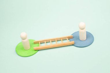 İnsanlar sınırları, müzakereleri, siyasi çatışmaları ve tartışmaları, gruplar arasındaki iletişimi, çözümü ağ kurarak aşıyor