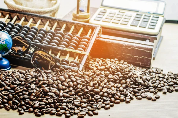 Café en una madera  . — Foto de Stock