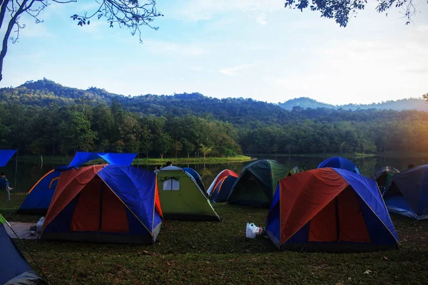 Campamento Carpas Turísticas Río Por Mañana —  Fotos de Stock