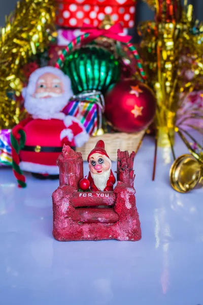 Julenissen vil bringe lykke – stockfoto