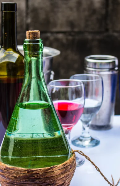 Trinken auf dem Tisch — Stockfoto