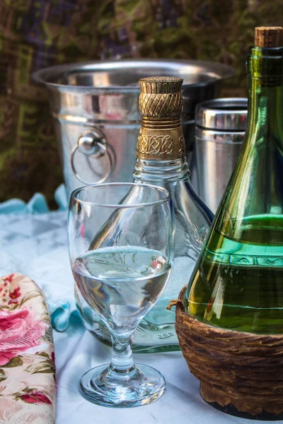 White wine on the table — Stock Photo, Image