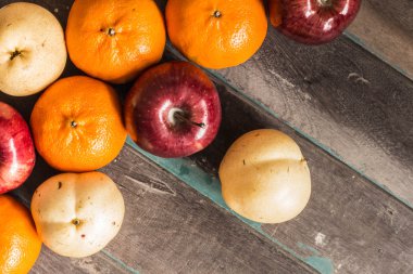 Eski ahşap renkli meyve