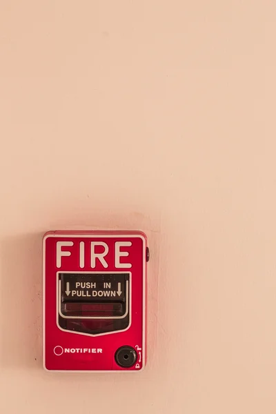 Alarm dla ostrzegania ogień. — Zdjęcie stockowe