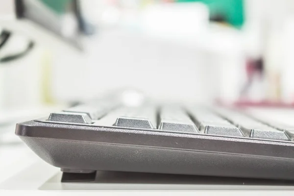 El teclado en el escritorio . —  Fotos de Stock