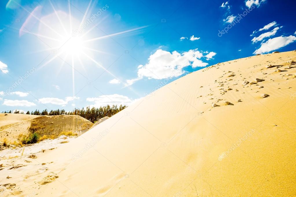 depositphotos_110899750-stock-photo-sandpit-lit-by-the-bright.jpg