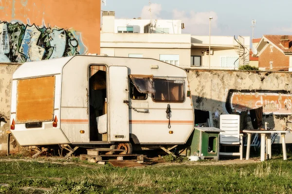 Asuntovaunujen köyhyys — kuvapankkivalokuva