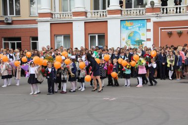 Çocuklar okula - Eylül, birinci sınıf bir tatil dön