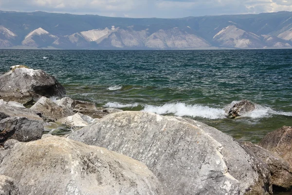 Naturaleza del lago Baikal, Isla Olkhon, Rusia — Foto de Stock
