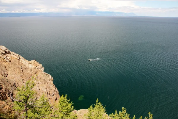 Naturaleza del lago Baikal, Isla Olkhon, Rusia — Foto de Stock