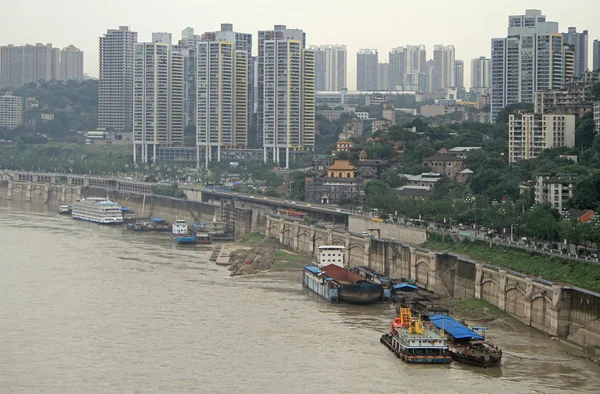 Paisaje urbano de la ciudad Chongqing, China — Foto de Stock