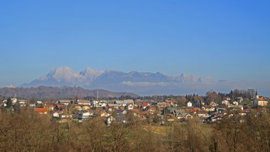 küçük bir köy neredeyse Ljubljana, Slovenya
