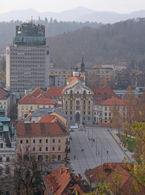 Cityscape Ljubljana, Castle hill göster