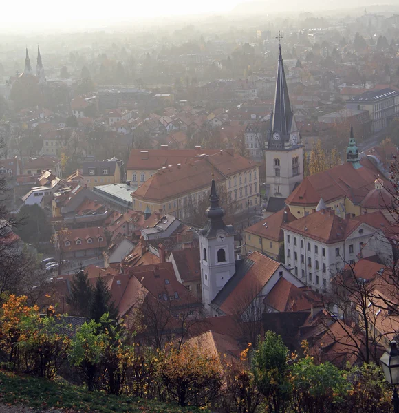 Stadsbilden i Ljubljana, Visa från Slottskullen — Stockfoto