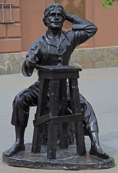 Sculpture de maître "gaucher" au travail à Tcheliabinsk, Russie — Photo