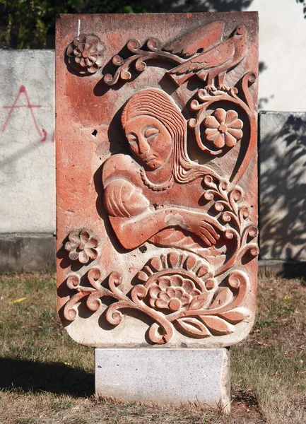 Monumento interesante en Stepanakert — Foto de Stock