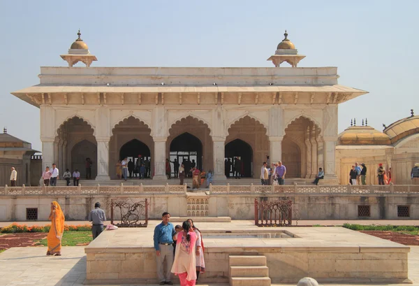 Einer der Paläste in der agra fort — Stockfoto