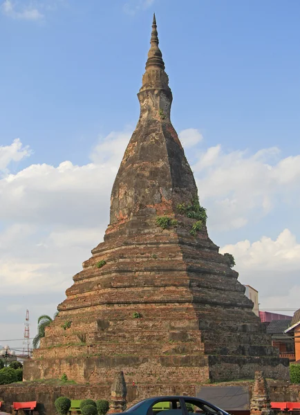 Esa Dum Stupa en Vientiane — Foto de Stock