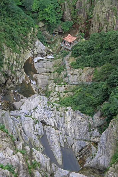 Parque nacional de montaña Lu —  Fotos de Stock