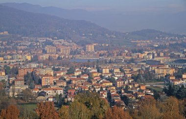 Bergamo Hills üst şehrin görünümünü