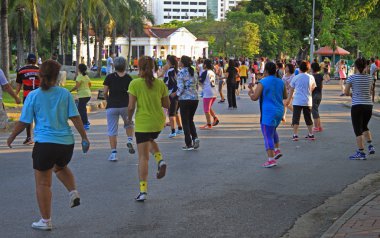 park, Bangkok, Tayland insanlar dans
