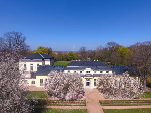 Casa de té del castillo de Altenburg en primavera — Foto de Stock