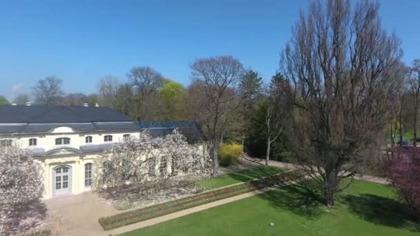 Maison de thé du château à Altenburg été printemps vert 