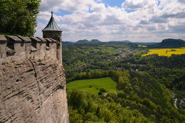 Punto di riferimento dalla fortezza Koenigstein, Sassonia — Foto Stock