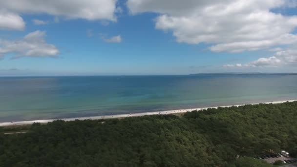 Baltık Denizi juliusruh Adası şikayetler üzerine havadan görünümü — Stok video