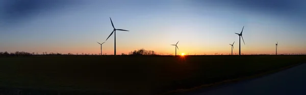 Wind turbines  panorama — Stock Photo, Image