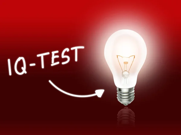 IQ Test żarówka Lampa energii światła czerwonego — Zdjęcie stockowe