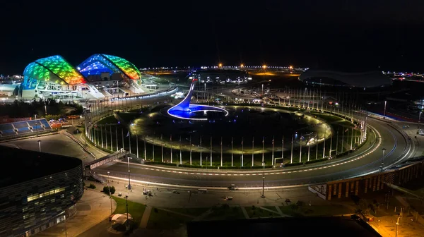 Sochi, Rússia - 11 set 2020: Sochi Olympic Park. Fisht Stadium and the Olympic flame, Rússia. Vista aérea. — Fotografia de Stock