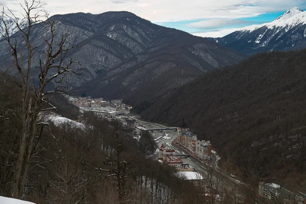 Skidorten Krasnaya Polyana. Rosa Khutor. Sotji. Ryssland. — Stockfoto